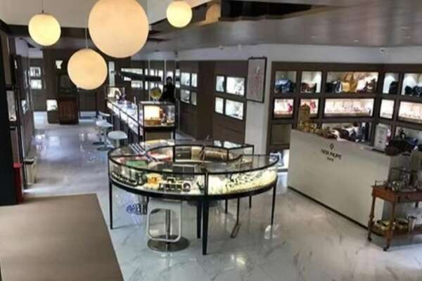 昌都市江达寄卖奢侈品店